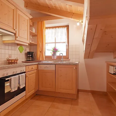 Gastehaus Edelweiss * 임스트
